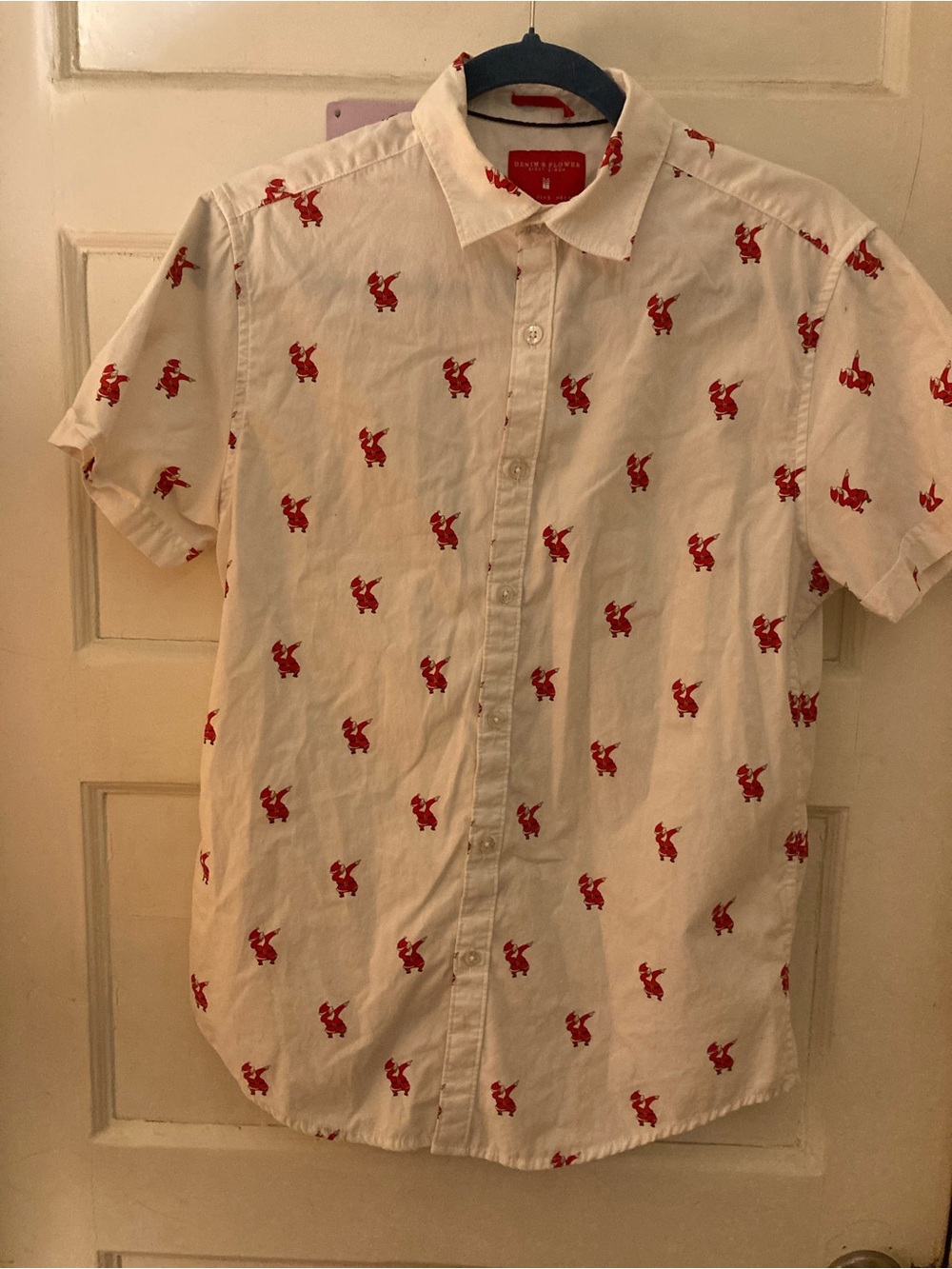 Denim & Flower White Short-Sleeve Button-Down with Red Motifs